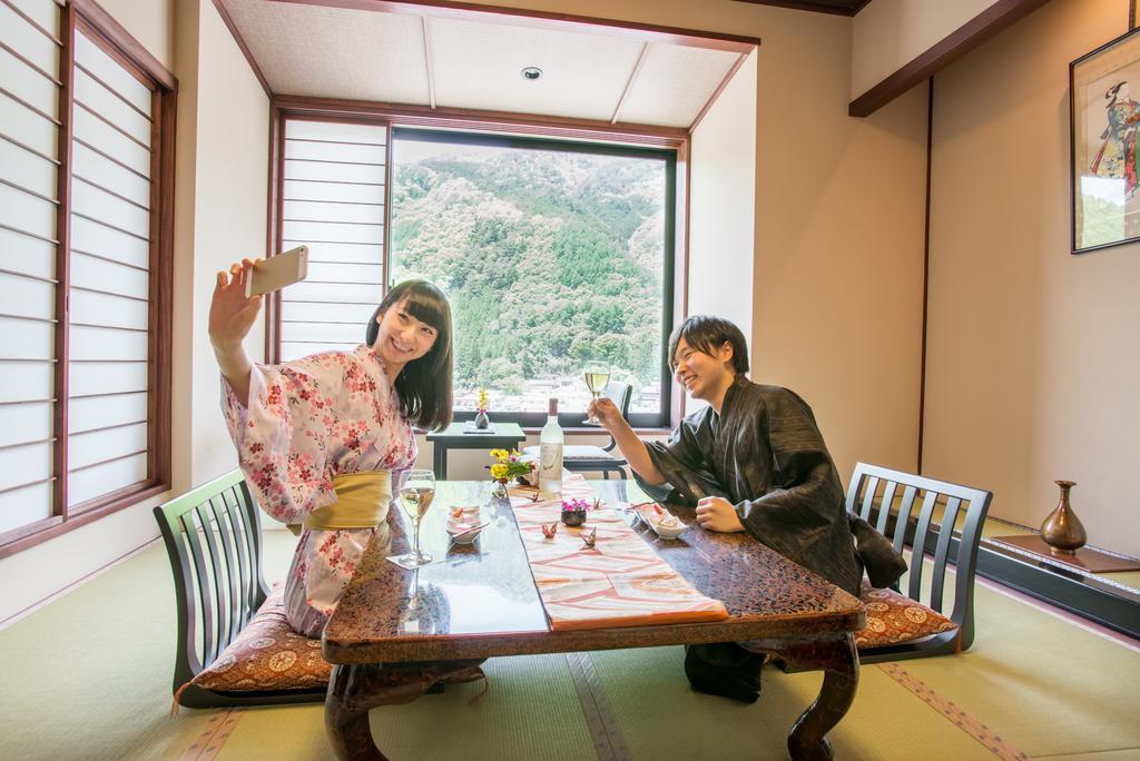 ホテル 山みず季 Urara つたや 木曽町 部屋 写真